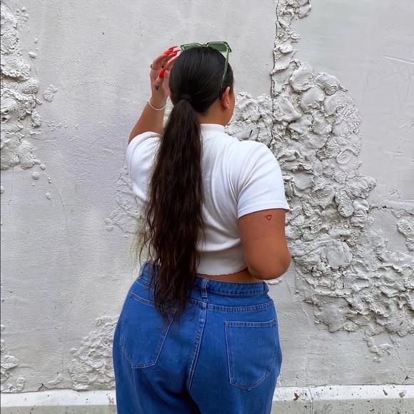 Meet your Posher, Sky - Picture 8 of 8